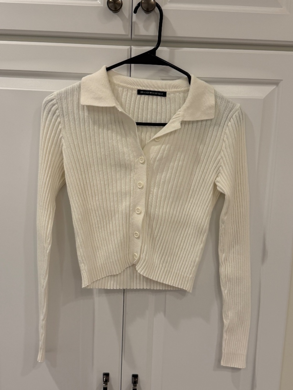 Brandy Melville Cream Long-sleeved Ribbed Top - S